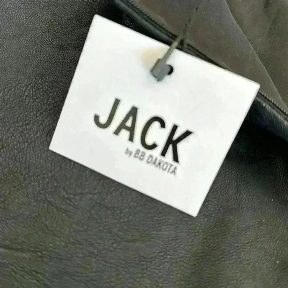 Jack By Bb Dakota Faux Leather Skirt Size 6 NWT​ - Picture 5 of 5